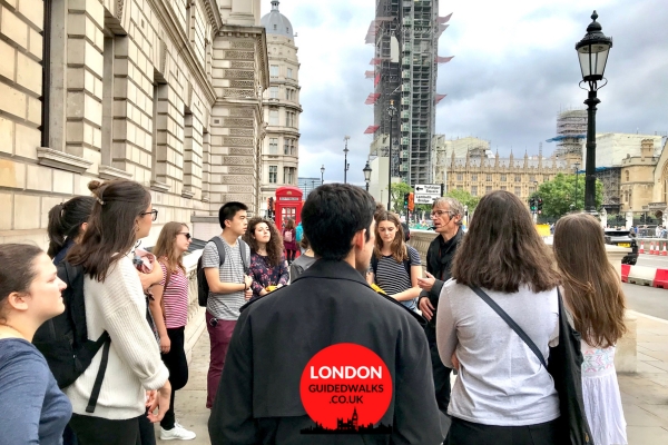 London-Walking-Tours-for-International-School-GroupsInternational-Student-London-Tours-5.jpg